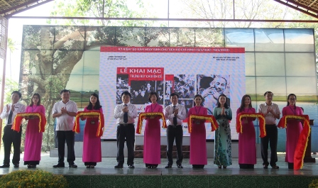 Khai mạc trưng bày chuyên đề “Hồ Chí Minh - Những nét phác họa chân dung”